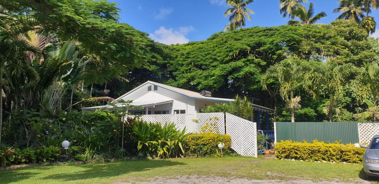 Are Tamareni 2Br Beach Cottage Or River Studio อาวารัว ภายนอก รูปภาพ